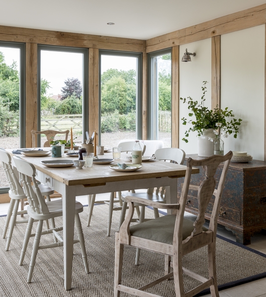 Border Oak Show House kitchen